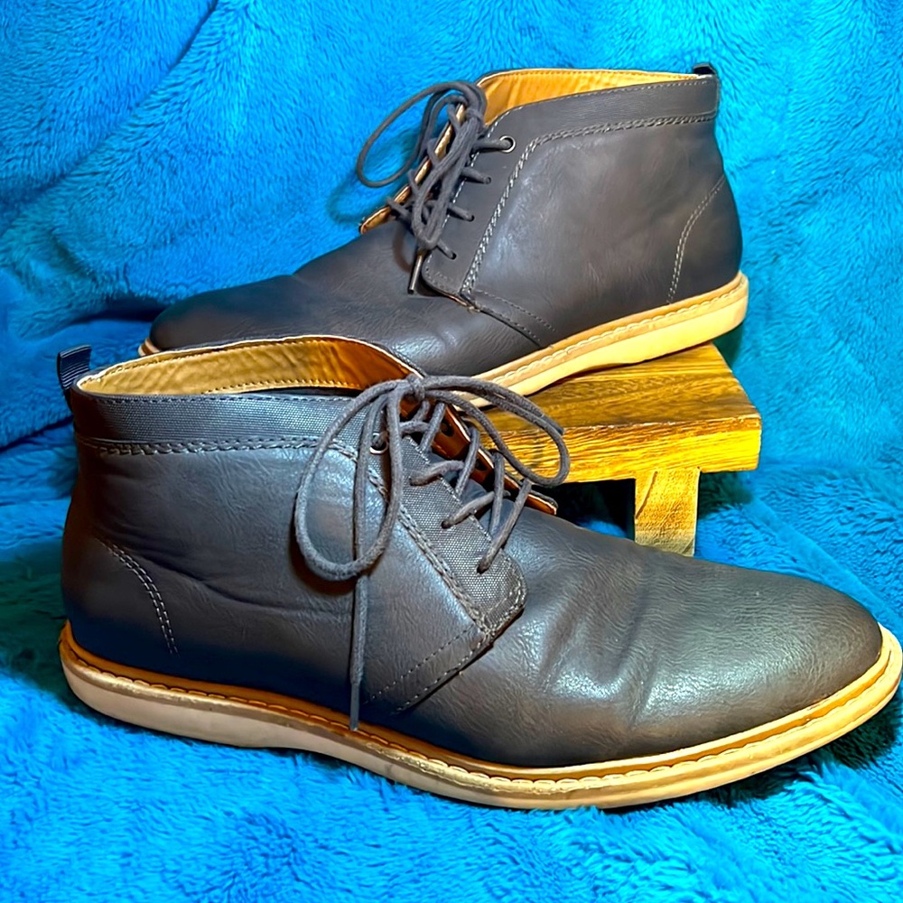 EUC Goodfellow grey Chukka boot size 11